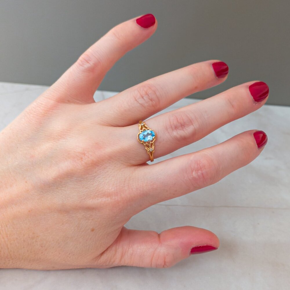 14k Gold Oval Blue Topaz Ring with Diamond Accents - Picture 5 of 15